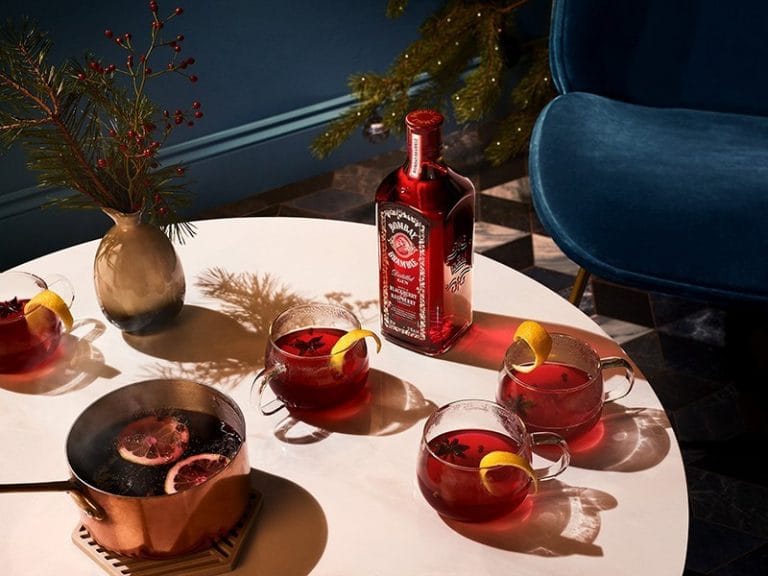 Festive-cocktails-Bombay-Bramble-Mulled-Punch-w1-C3b